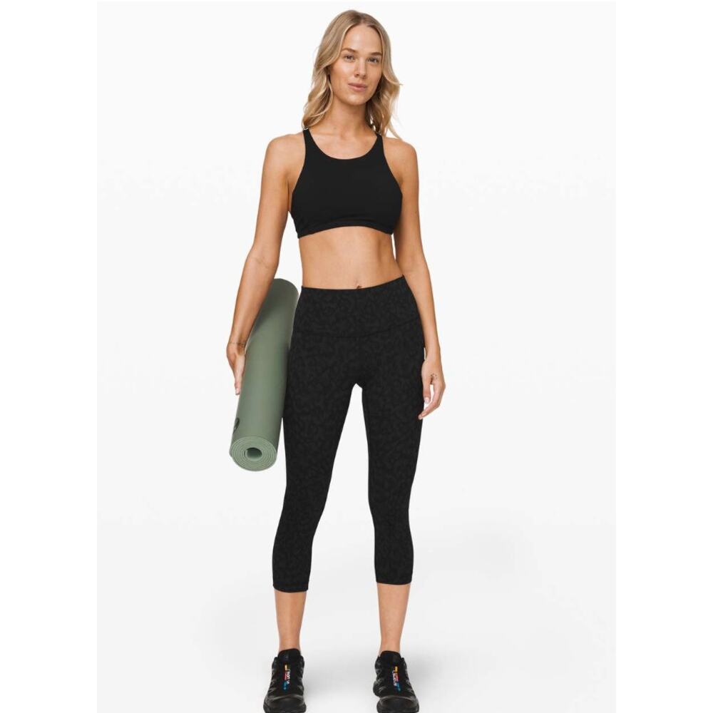 6 Lululemon Black Cheetah Print Wunder Under Full On Luxtreme Crop Leggings